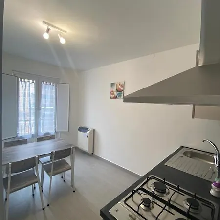 Affittacamere La Casa Dei Nonni Polizzi Generosa Exterior photo
